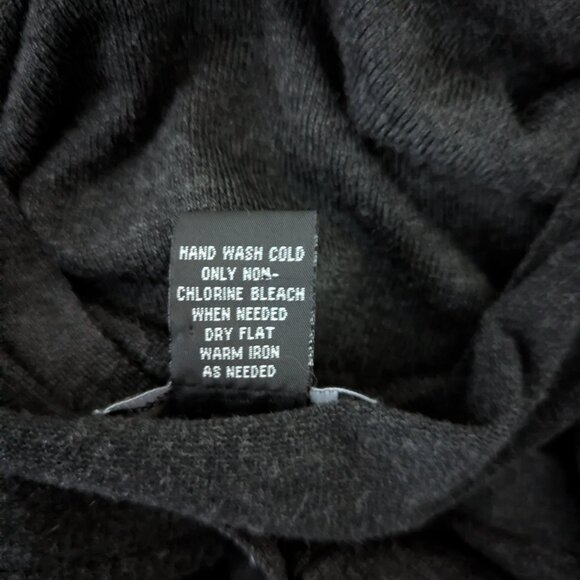 Audrey & Grace Charcoal Gray Button Down Cardigan Large - Picture 4 of 6